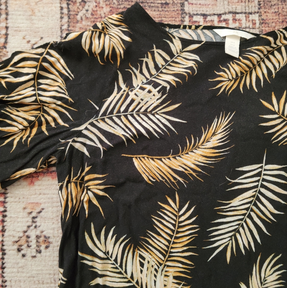 Black and Gold Leaf Print Top
